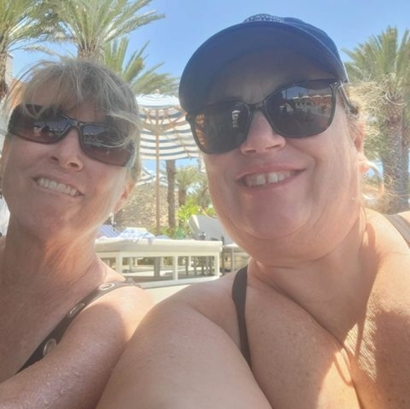 Meet your Posher, Kim - Picture 1 of 1